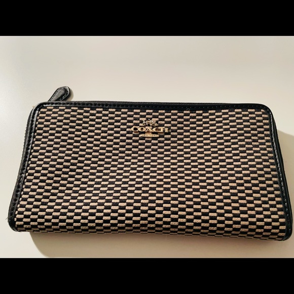 Coach Wallet - Picture 3 of 3